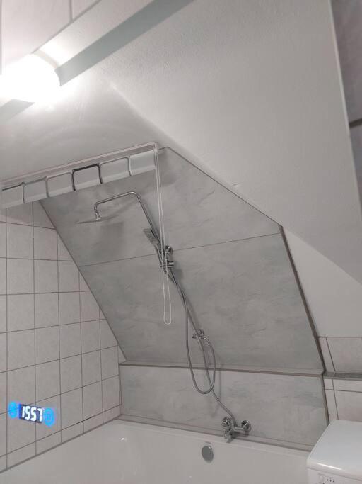 Rooftop Apartmens Ulm - Komfortable Neue Gemeinschaftsunterkunft Im Herzen Von Ulm - Raum 3 Exteriör bild