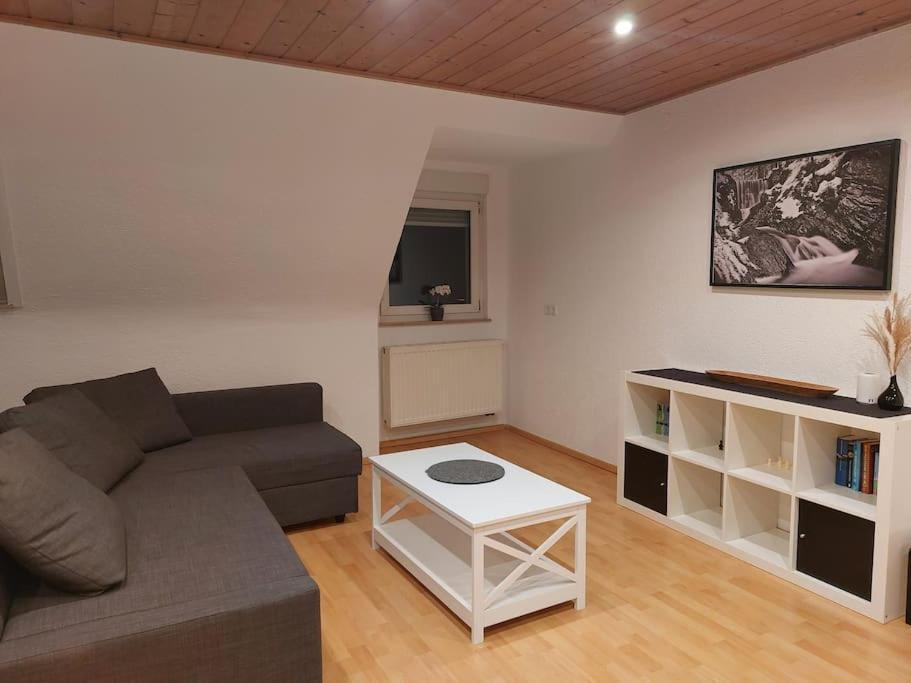 Rooftop Apartmens Ulm - Komfortable Neue Gemeinschaftsunterkunft Im Herzen Von Ulm - Raum 3 Exteriör bild