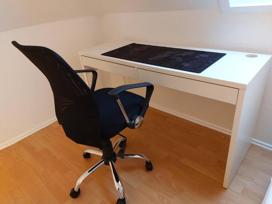 Rooftop Apartmens Ulm - Komfortable Neue Gemeinschaftsunterkunft Im Herzen Von Ulm - Raum 3 Exteriör bild